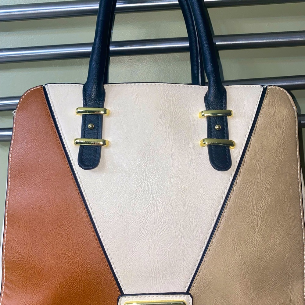 NWOT Steve Madden purse